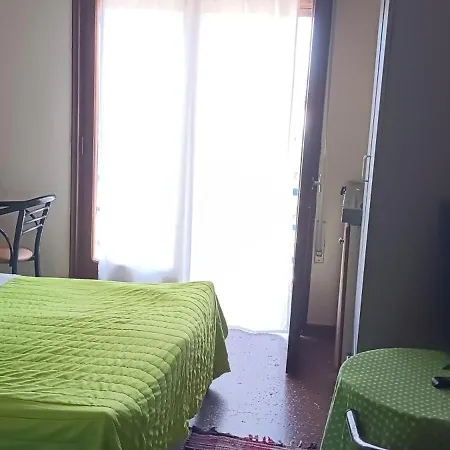 Aparthotel Rooms-restaurant